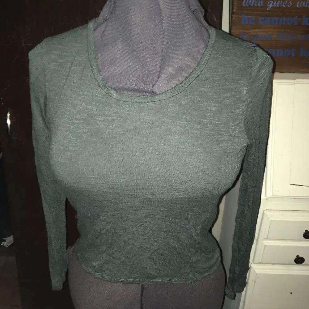 Madewell XXS cropped heathered high low shirt